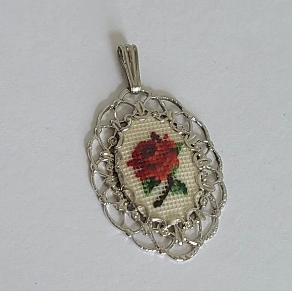 Vintage Silver Filigree Embroidered Rose Flower Petit Point Cross stitch Pendant - Picture 7 of 8